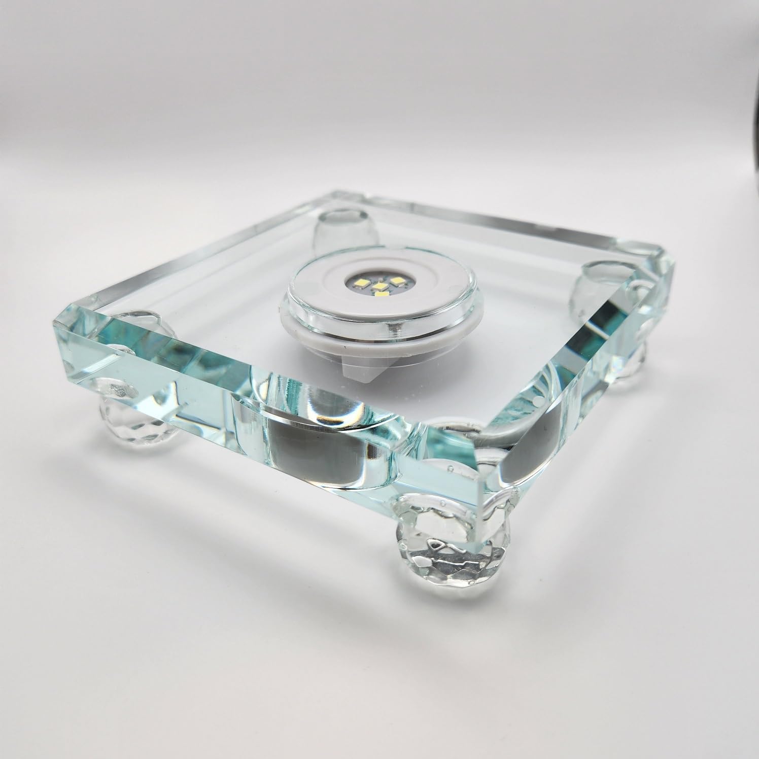 Rechargeable 4x4 Crystal LED Light Base for Art Display